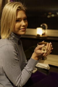 Miss Universe (Europe/Near-East) Matilda Wirtavuori Puijon tornissa, muotokuvaus Kuopio-11